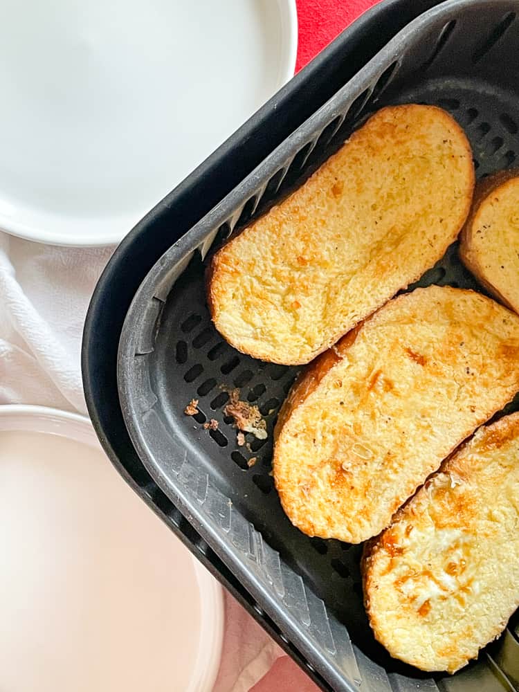 French toast in the air fryer. 